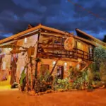 Há 23 anos, a Casa de Cultura Cavaleiro de Jorge existe na Vila de São Jorge.⠀⠀…