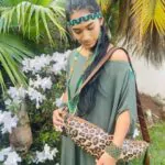 Wanu Yawanawa, nossa linda artista da floresta encanta com as peças Shavorã.  …