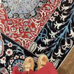 Sempre procuramos olhar todos os detalhes dos lugares por onde passamos. Do teto…