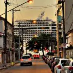 Pelas lentes do @drone.r7 , o navio MSC Preziosa em sua última estadia em Santos…